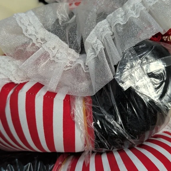 Very Rare "French Kissy" Authenticated Collectors Doll - Picture 3 of 12